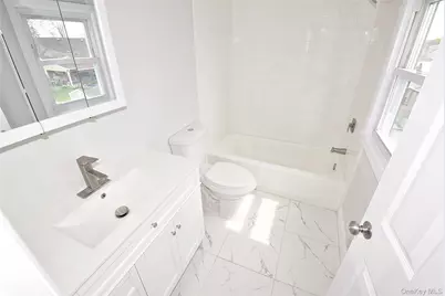 229 14th Street, West Babylon, NY 11704 - Photo 21
