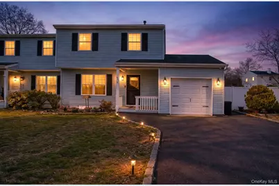 44 Oak Street, Central Islip, NY 11722 - Photo 23