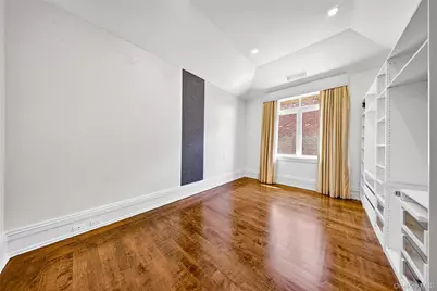 17 North Drive, Whitestone, NY 11357 - Photo 17