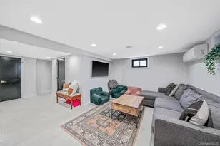 347 Broadway, Carle Place, NY 11514 - Photo 35