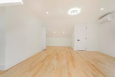 1517 Brooklyn Avenue, Brooklyn, NY 11210 - Photo 15