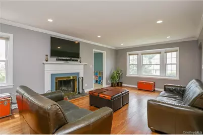 1 Lincoln Road, Scarsdale, NY 10583 - Photo 3