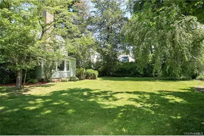 1 Lincoln Road, Scarsdale, NY 10583 - Photo 15