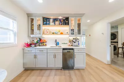 36 Adams Street, Floral Park, NY 11001 - Photo 29