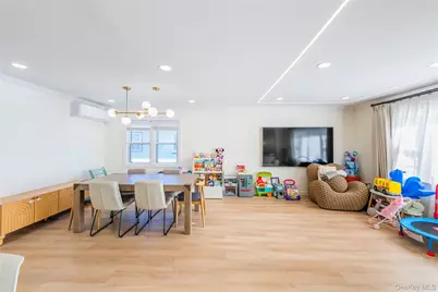 36 Adams Street, Floral Park, NY 11001 - Photo 21