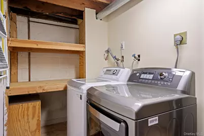 29 Potter Lane, Huntington, NY 11743 - Photo 23