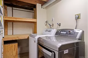 29 Potter Ln, Huntington, NY 11743 - Photo 23