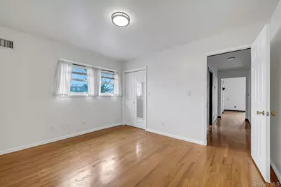 417 City Island Avenue #1, Bronx, NY 10464 - Photo 9