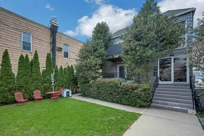 417 City Island Avenue #1, Bronx, NY 10464 - Photo 1