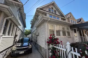 111-32 118th St, Ozone Park, NY 11420 - Photo 3