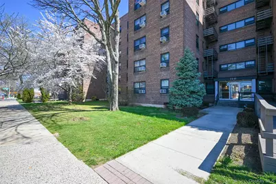 73-11 Bell Boulevard #1F, Oakland Gardens, NY 11364 - Photo 17