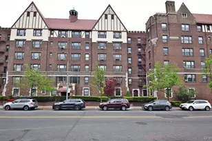 109-14 Ascan Ave, Forest Hills, NY 11375 - Photo 1