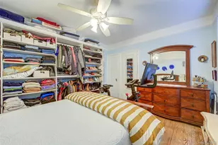 109-14 Ascan Ave, Forest Hills, NY 11375 - Photo 9