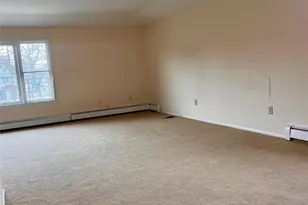 90-52 Borkel Pl, Queens Village, NY 11428 - Photo 3