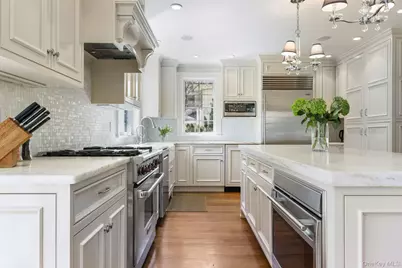 134 Brewster Road, Scarsdale, NY 10583 - Photo 13