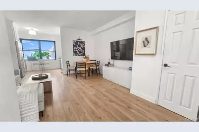 9960 63rd Road #9P, Rego Park, NY 11374 - Photo 3