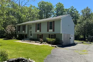 1325 Wurtsboro Mountain Rd, Wurtsboro, NY 12790 - Photo 3
