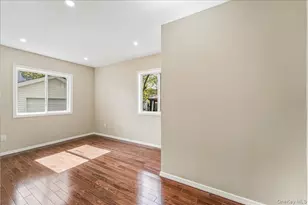 90-34 205th St, Hollis, NY 11423 - Photo 17