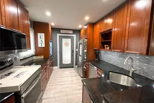 30 Classon Ave, Mastic, NY 11950 - Photo 7