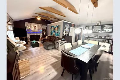 30 Classon Avenue, Mastic, NY 11950 - Photo 13