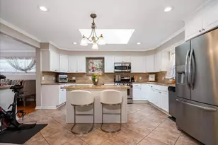 16 W Maltbie Ave, Suffern, NY 10901 - Photo 9