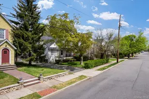16 W Maltbie Ave, Suffern, NY 10901 - Photo 23