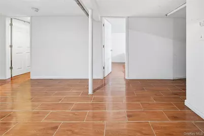 820 Southern Parkway, Uniondale, NY 11553 - Photo 17