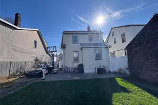 90-17 214th St, Queens Village, NY 11428 - Photo 7