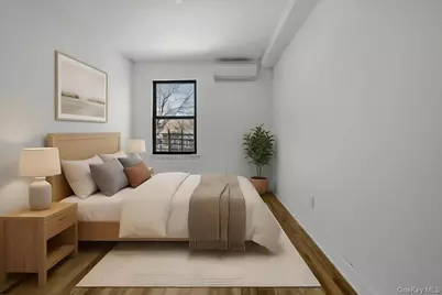 10847 Sutphin Boulevard, Jamaica, NY 11435 - Photo 5
