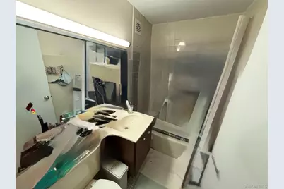 531 Main Street #1511, New York, NY 10044 - Photo 11