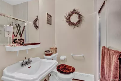 255 Blake Avenue, Bohemia, NY 11716 - Photo 19