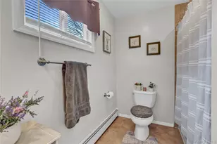 255 Blake Ave, Bohemia, NY 11716 - Photo 25