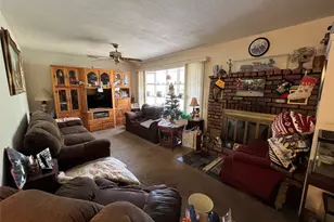 40 Lidge Dr, Farmingville, NY 11738 - Photo 11
