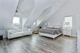 319 Harbor Dr, Long Beach, NY 11561 - Photo 27