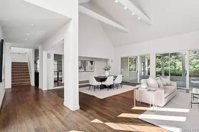 32 The Crossing, Purchase, NY 10577 - Photo 5