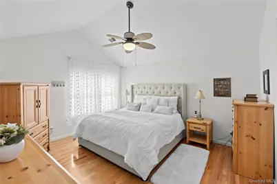 86 Brianna Drive, East Setauket, NY 11733 - Photo 19