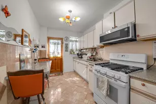 85-24 125th St, Kew Gardens, NY 11415 - Photo 7