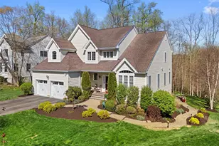 70 Travis Rd, Baldwin Place, NY 10505 - Photo 3