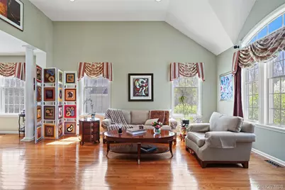 70 Travis Road, Baldwin Place, NY 10505 - Photo 7