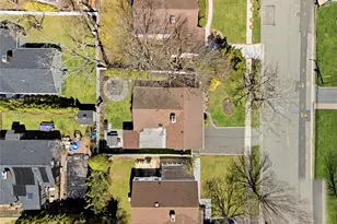 11 Grand Central Ave, Amityville, NY 11701 - Photo 35