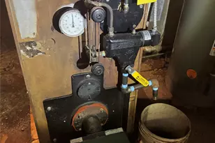 104-09 105th St, Ozone Park, NY 11417 - Photo 9