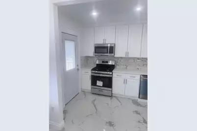 10416 Rosita Road, Ozone Park, NY 11417 - Photo 5