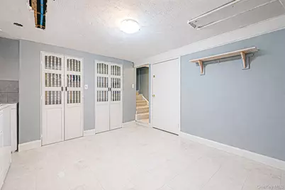 257 Garden City Road, Franklin Square, NY 11010 - Photo 41