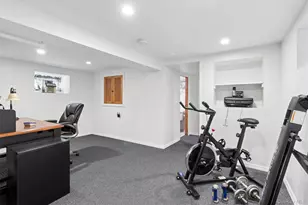 28 Fane Ct, Brooklyn, NY 11229 - Photo 23