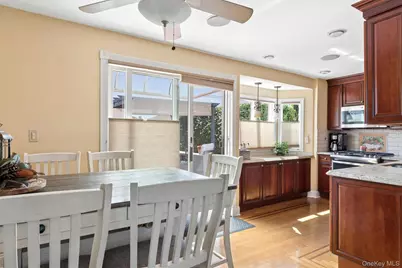 28 Fane Court, Brooklyn, NY 11229 - Photo 11