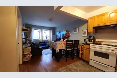 8432 Grand Avenue #2D, Elmhurst, NY 11373 - Photo 5