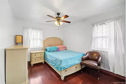 262-27 57th Avenue, Little Neck, NY 11362 - Photo 17