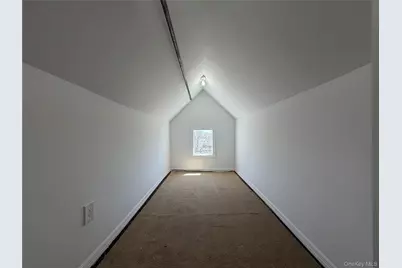 7311 Avenue W, Brooklyn, NY 11234 - Photo 15