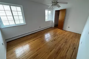 31 Woodward St, Roslyn Heights, NY 11577 - Photo 17