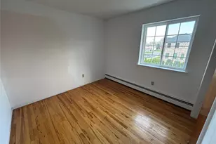 31 Woodward St, Roslyn Heights, NY 11577 - Photo 15